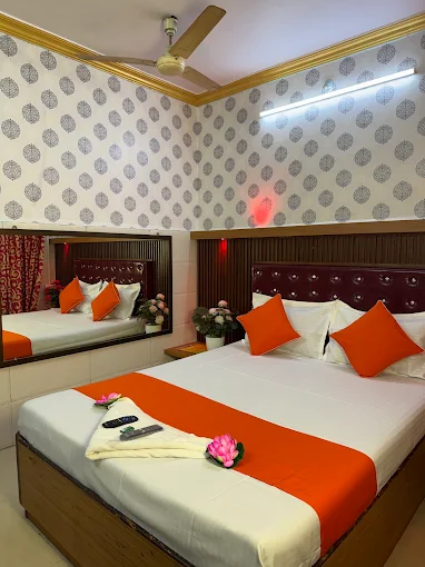 Comfortable guest room with double bed
