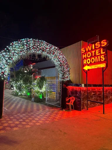 Outdoor ambience at Swiss Hotel Rooms